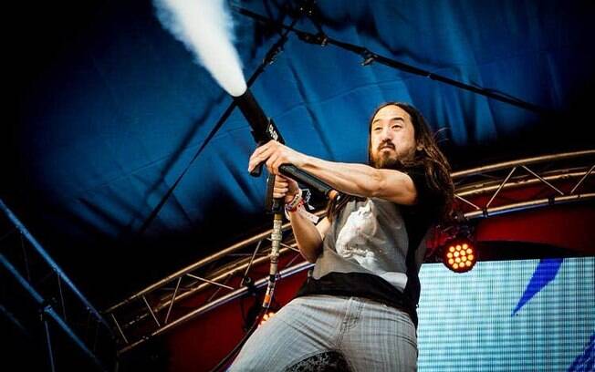 Steve Aoki fará show no Metaverso com passaportes em NFT