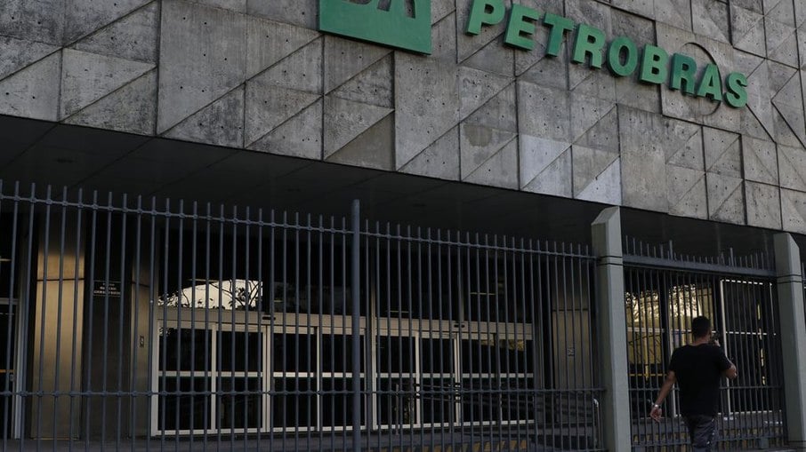 Petrobras reduz preço de diesel para as distribuidoras