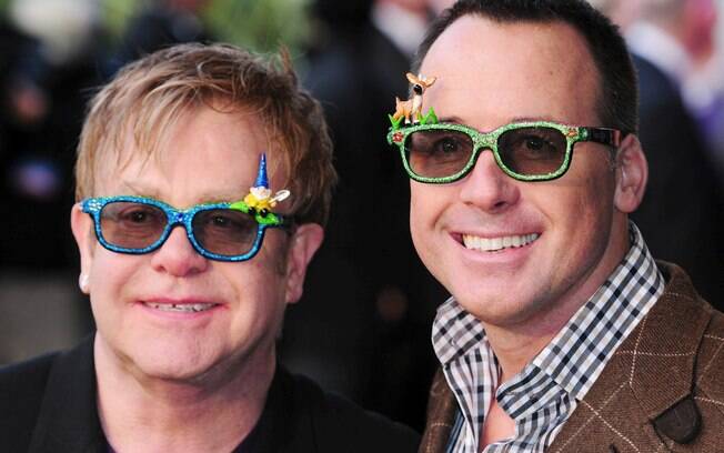 Elton John e seu marido David Furnish