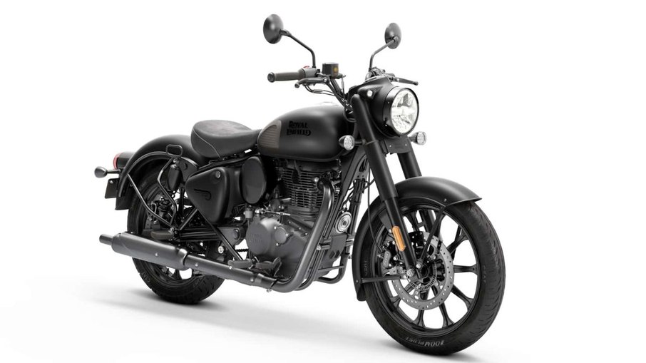 Classic 350 na versão Stealth Black Classic 350 na versão Stealth Black