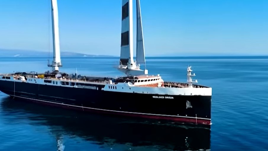 Maior veleiro do mundo