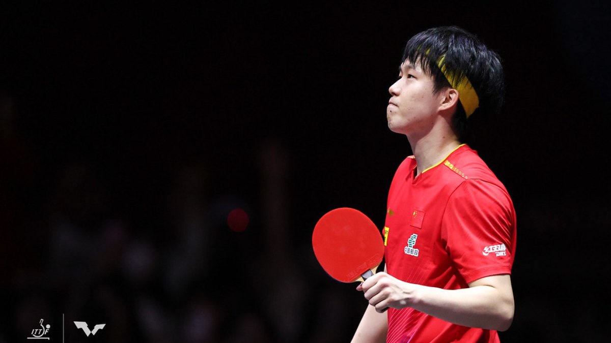 Wang Chuqin é campeão do Mundial em Doha