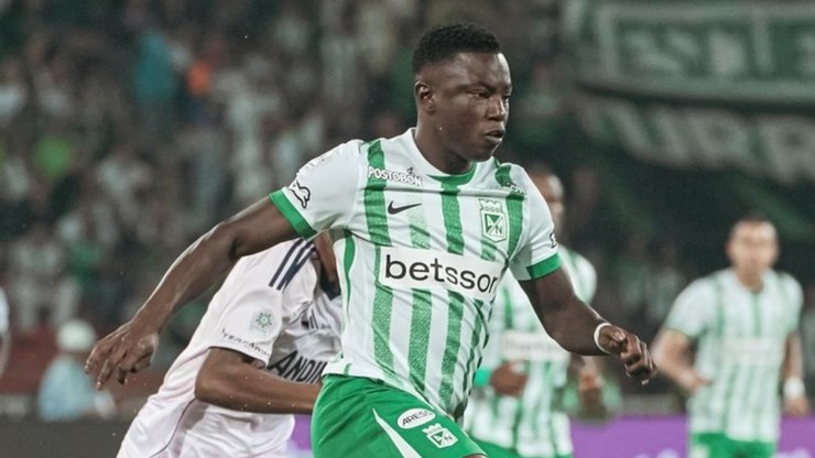 Em%20disputa%20por%20%22novo%20%C3%81rias%22%2C%20Boca%20Juniors%20pode%20levar%20chap%C3%A9u%20do%20Vasco