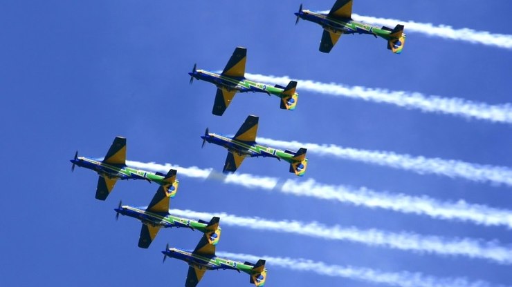 Esquadrilha da Fumaça antecipa show no céu de Valinhos