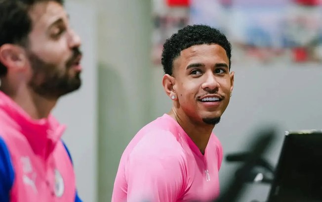 Savinho decide deixar o City e Tottenham coloca proposta na mesa