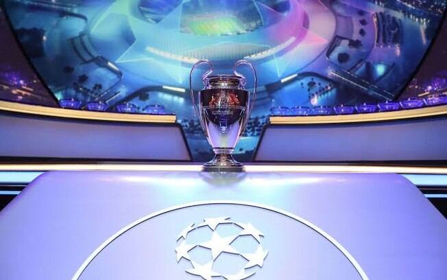 Taça da Champions League será levantada no dia 23 de agosto