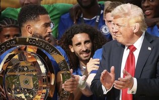Mundial: dublador revela climão entre Trump e astros do Chelsea