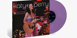 Katy Perry anuncia 'Live At MTV Unplugged' em vinil lilás