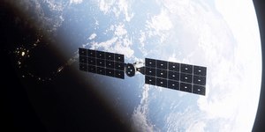 Nave que tenta salvar telescópio da NASA perde estabilidade