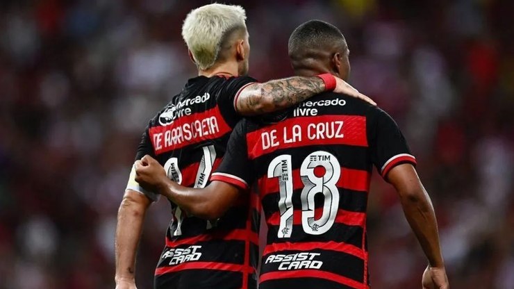 Arrascaeta%20desabafa%20ap%C3%B3s%20pol%C3%AAmica%20que%20exp%C3%B4s%20De%20la%20Cruz