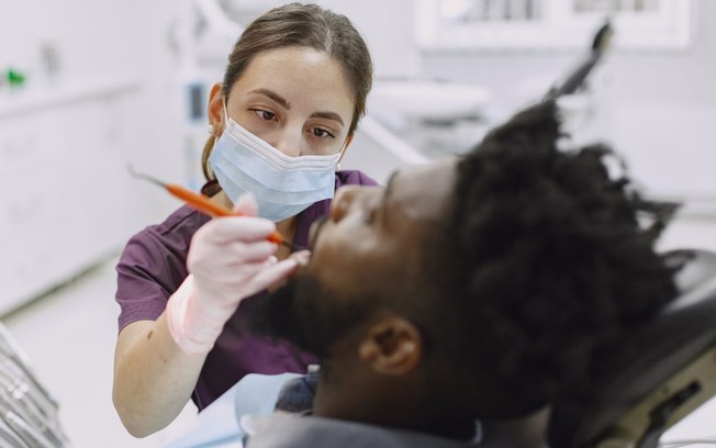 Saúde odontológica atrai brasileiros para clínicas europeias