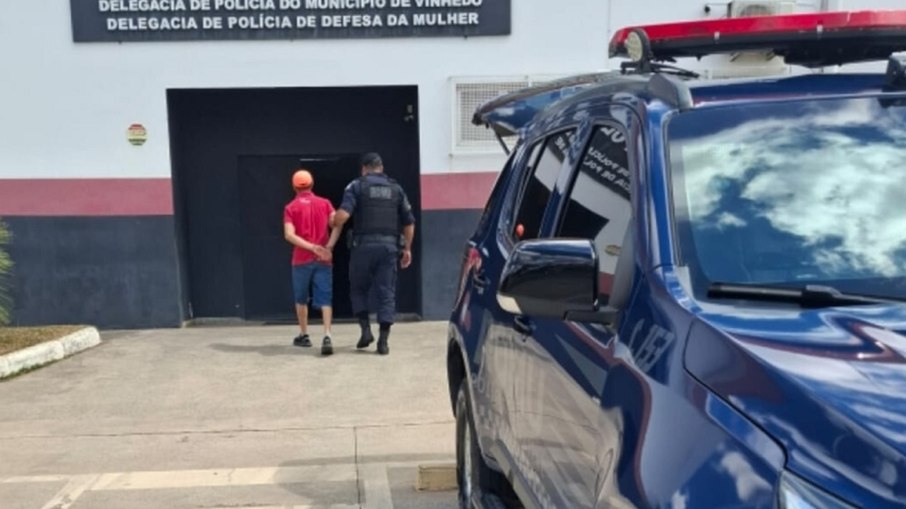 Homem foi conduzido à Delegacia de Vinhedo onde o caso foi apresentado à autoridade policial