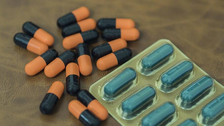 Antibióticos entram na lista de importação extraordinária e temporária em razão da pandemia