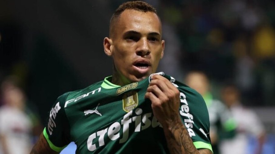 Palmeiras pede R$ 21 milhões para emprestar Breno Lopes, e Vasco recua