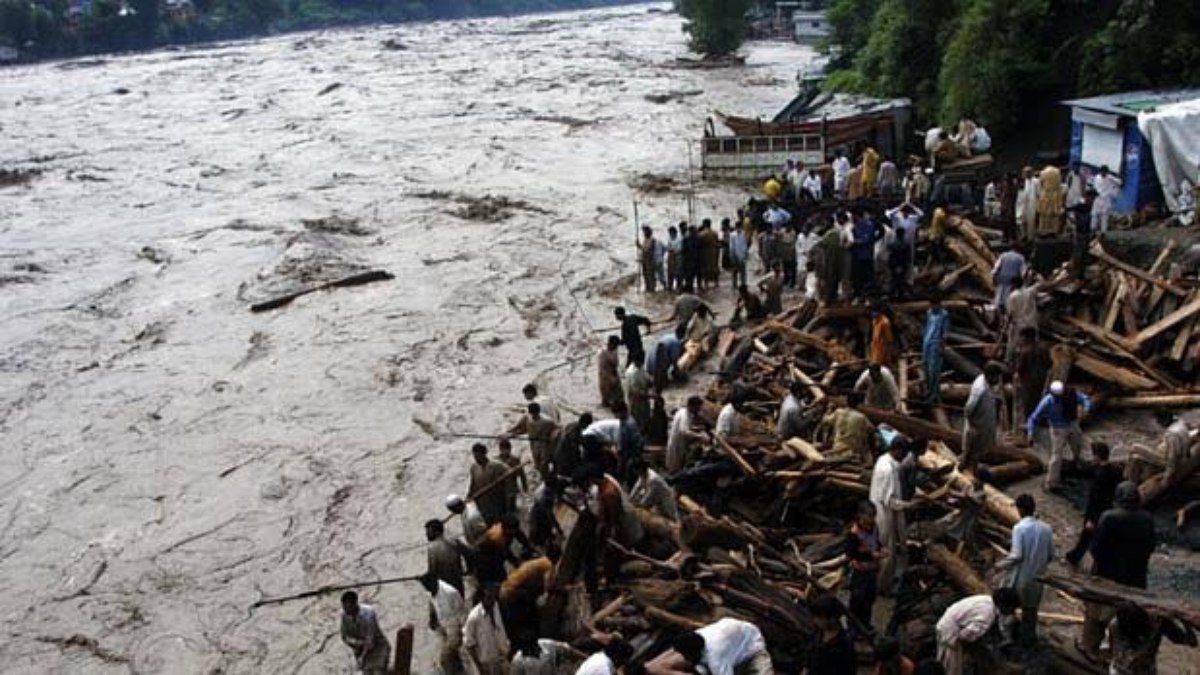 Enchentes no Paquistão