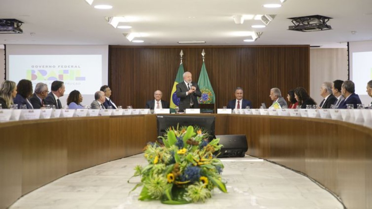 Presidente Lula coordena segunda reunião ministerial, no Palácio do Planalto.