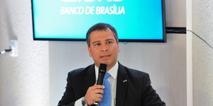 STF forma maioria para manter ex-presidente do BRB preso