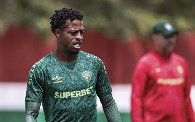 Keno em treino do Fluminense
