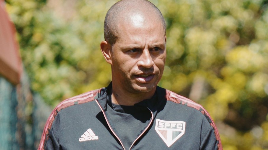 Alex deixou o comando do São Paulo Sub-20