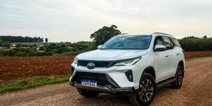 Toyota SW4: estilo raiz mantém o sucesso, apesar do preço alto
