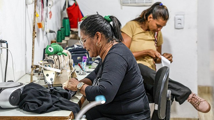 Senado aprova projeto que aumenta limite do MEI e perdoa
dívidas