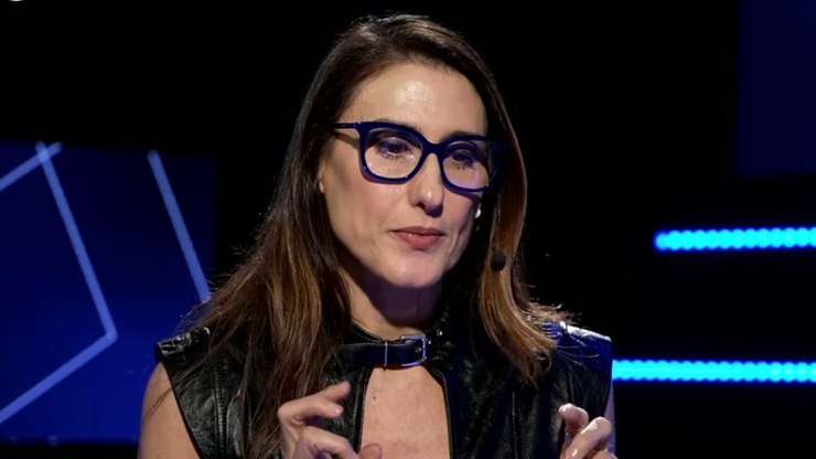 Paola Carosella reage a polêmica com Blogueirinha e critica ataques à filha