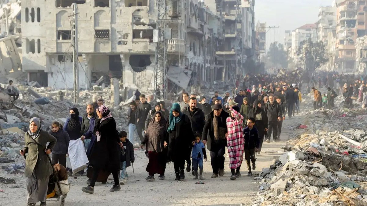 Palestinos retornando para Faixa de Gaza Palestinos retornando para Faixa de Gaza