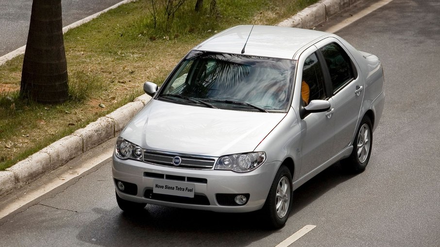 Fiat Siena Tetrafuel