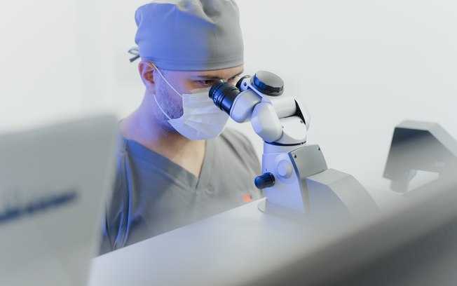 Personalização auxilia cirurgia refrativa em caso limítrofe