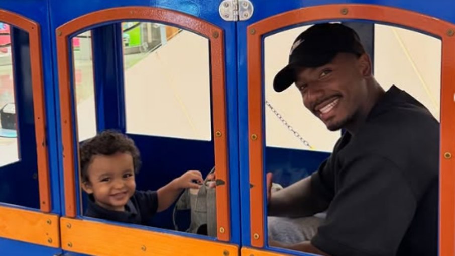  Gustavo Simões e o filho 