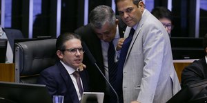 Congresso entra em recesso parlamentar com pendências