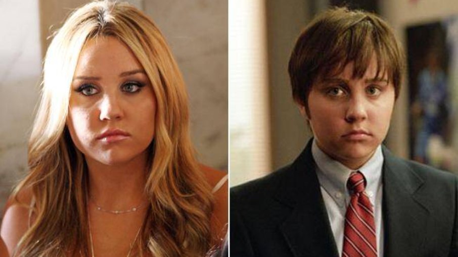Amanda Bynes no filme 'Ele é o cara!'. Sua personagem é obcecada por futebol, ela se passa por um homem para fazer parte de um time masculino. Amanda Bynes no filme 'Ele é o cara!'. Sua personagem é obcecada por futebol, ela se passa por um homem para fazer parte de um time masculino.