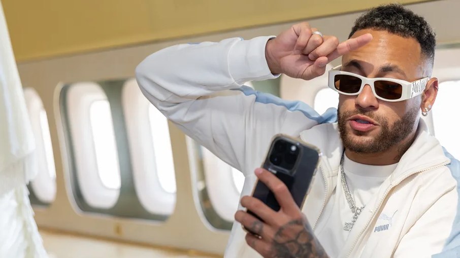 Neymar tem coleção milionária de relógios