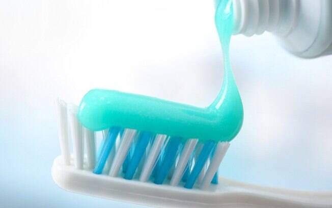 O local onde você armazena as escovas de dente dentro do banheiro também consegue influenciar na sua saúde