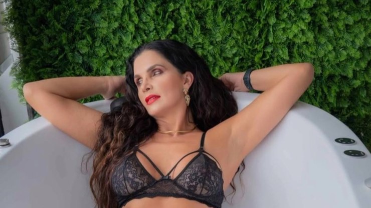 Empreendedora: Luiza Ambiel lança venda de água do próprio banho