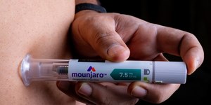 "Canetas emagrecedoras" reduzem efeito de anticoncepcional