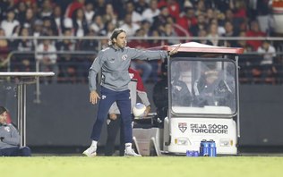 Jornalista pede demissão de Zubeldía do São Paulo: Vergonhoso
