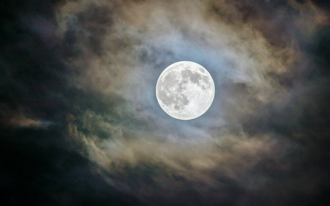 Wesak: descubra o poder da Lua da iluminação do Buda Wesak: descubra o poder da Lua da iluminação do Buda