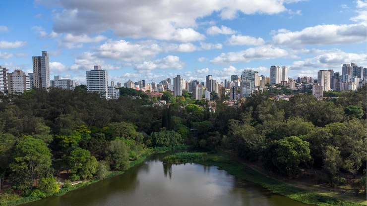 Massa polar perde força e temperatura em SP pode chegar a 25°C