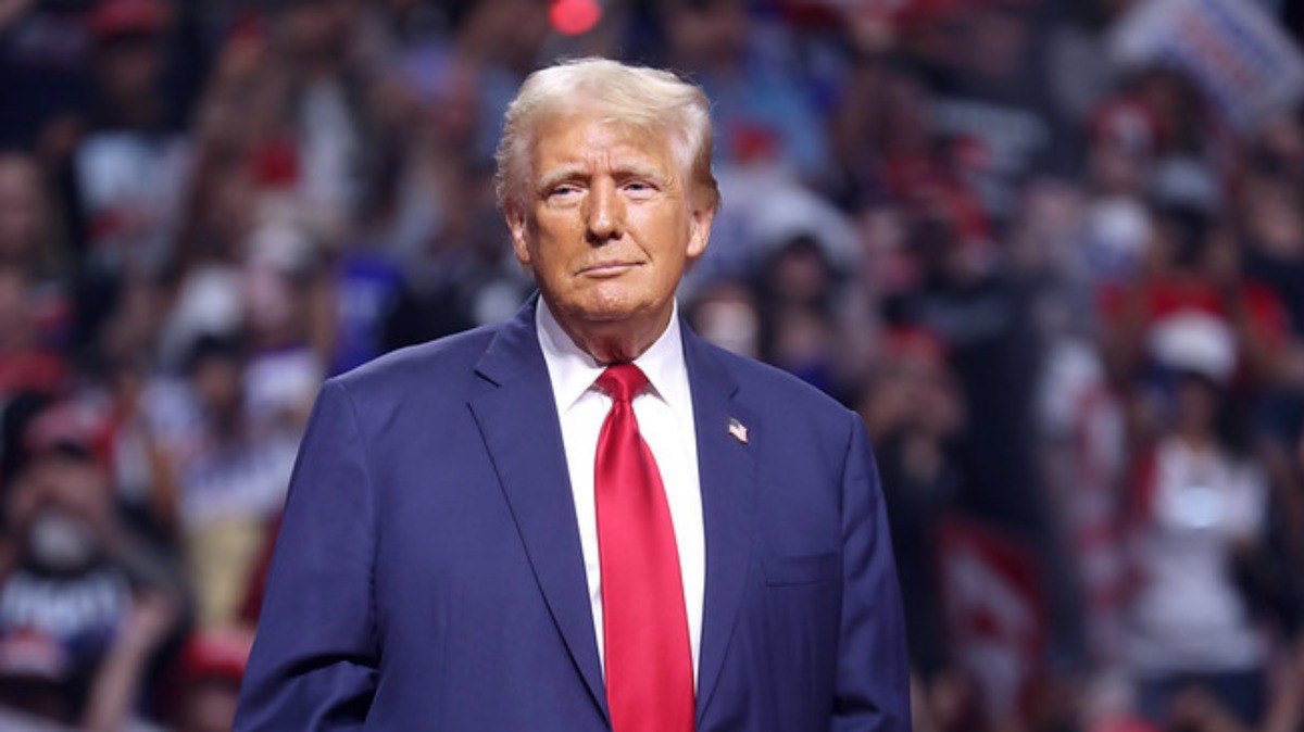 Trump se pronuncia após norte-americano ser eleito novo papa