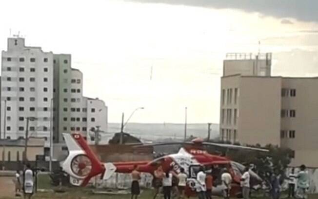 Menino foi levado às pressas para hospital de helicóptero