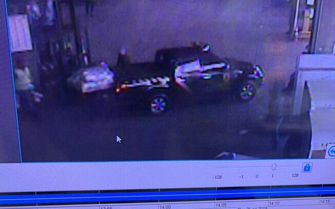 Carro usado no crime em Cumbica imitava carro da Polícia Federal