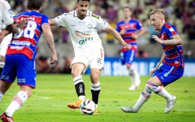 Fortaleza e Operário empatam em jogo com muitas emoções Fortaleza e Operário empatam em jogo com muitas emoções