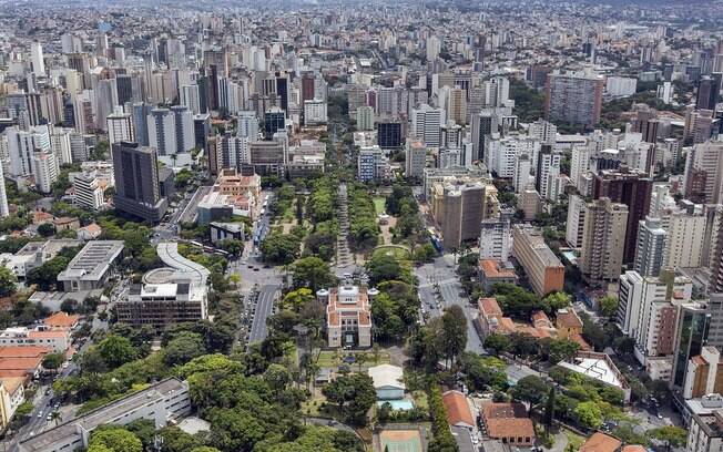 Segundo último boletim de Saúde, a capital mineira soma 615 óbitos causados peal Covid-19 Segundo último boletim de Saúde, a capital mineira soma 615 óbitos causados peal Covid-19