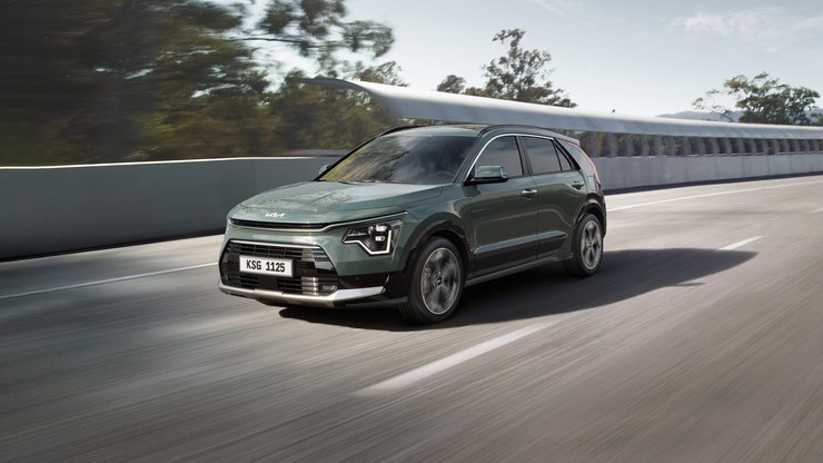 Kia Niro 2026 chega às lojas com desconto de R$ 20 mil