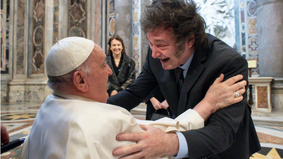 Javier Milei em encontro com Papa Francisco Javier Milei em encontro com Papa Francisco