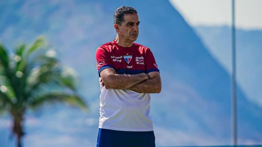 Fortaleza anuncia a demissão de Renato Paiva