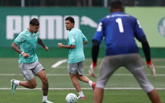Heittor durante treinamento do Palmeiras nesta terça-feira (6)