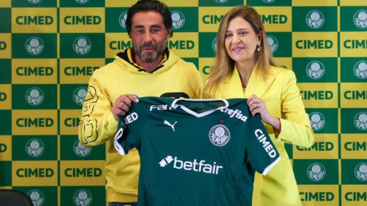 João Adibe (E) e Leila Pereira (D) João Adibe (E) e Leila Pereira (D)