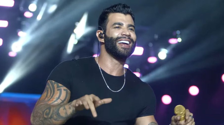 Gusttavo Lima fez show no São João de Caruaru de 2023